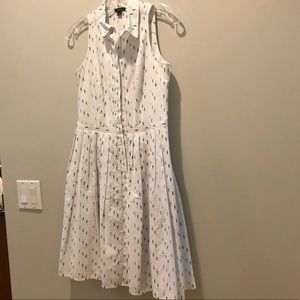 Adorable pleated dress